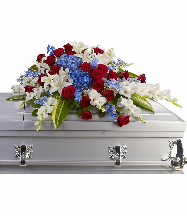 Distinguido Casket Spray